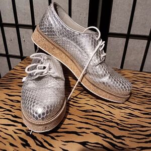 Trussardi Silver Snakeskin-Texture Platform Lace-Up Flats